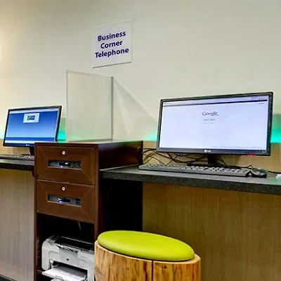 Holiday Inn Express Augsburg By Ihg 3*,