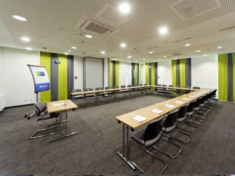 Holiday Inn Express Augsburg By Ihg 3*,  Duitsland